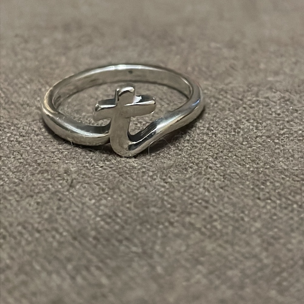 James Avery Script Initial “T” Ring - image 3